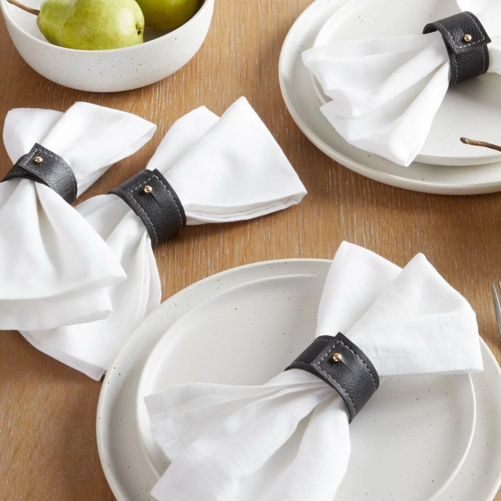 Better Homes And Gardens White Napkins with Black Holders